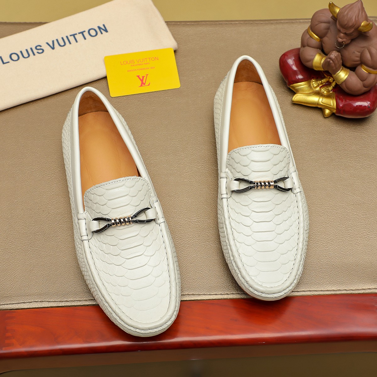 LV